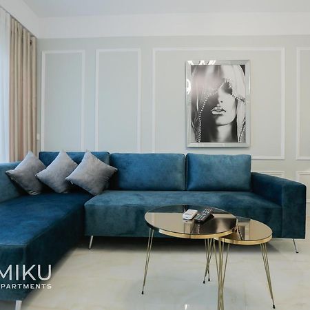 Miku Apartment - Vibrant 1Bd Apartment At Olympic Residence Tirana Buitenkant foto