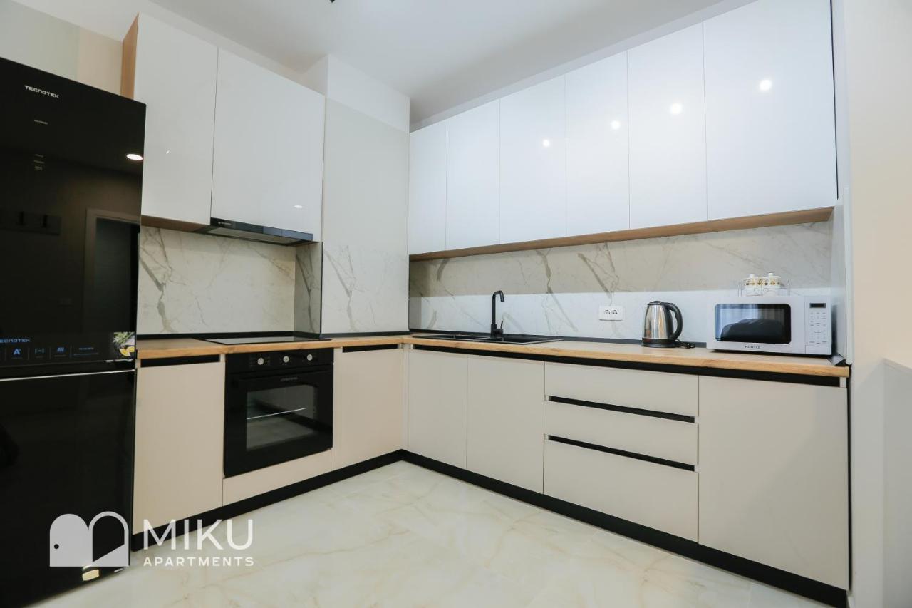 Miku Apartment - Vibrant 1Bd Apartment At Olympic Residence Tirana Buitenkant foto