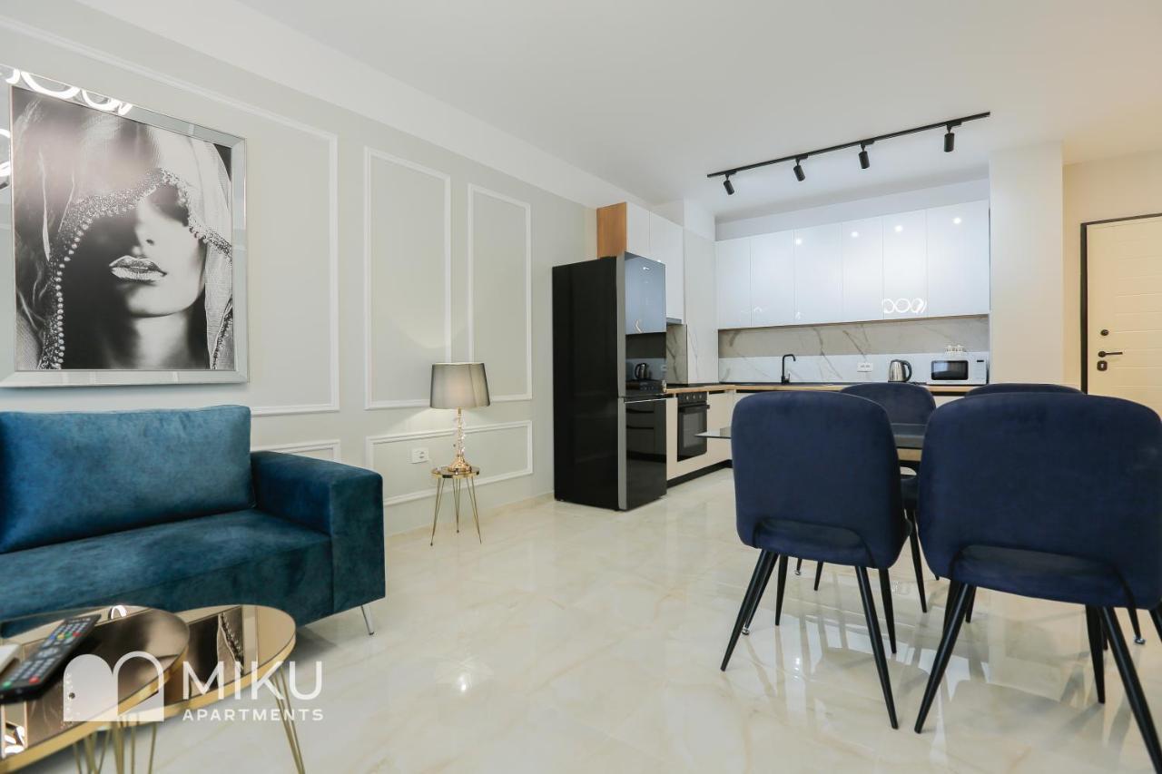 Miku Apartment - Vibrant 1Bd Apartment At Olympic Residence Tirana Buitenkant foto