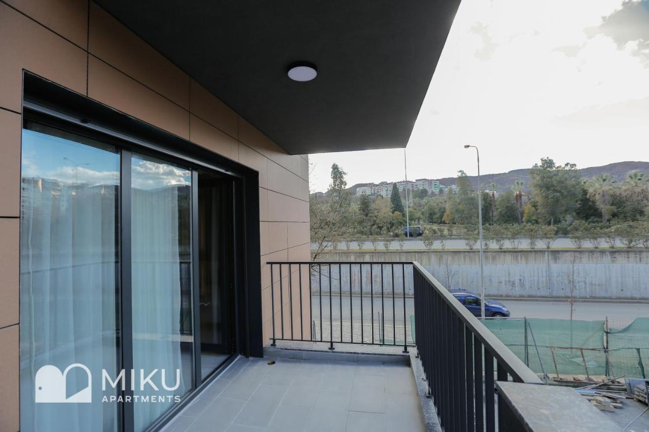 Miku Apartment - Vibrant 1Bd Apartment At Olympic Residence Tirana Buitenkant foto