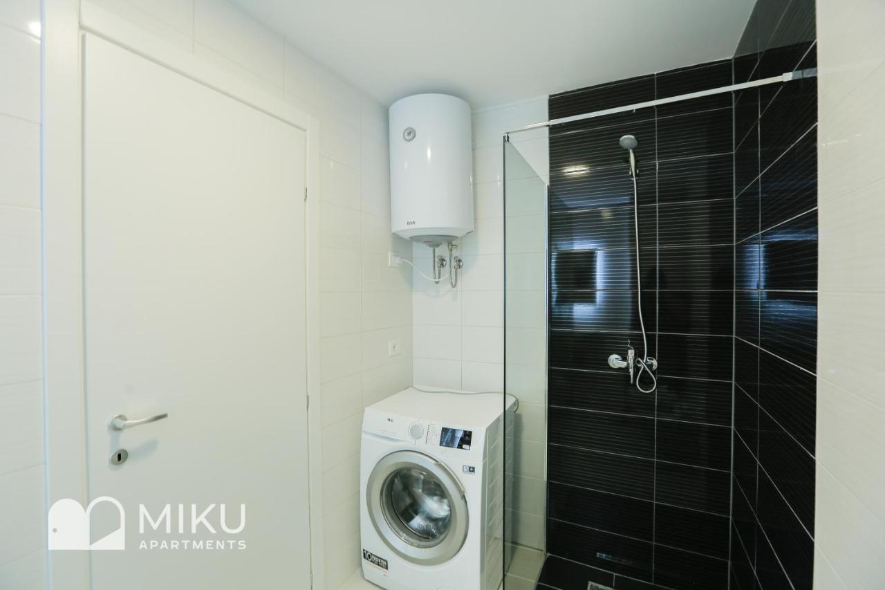 Miku Apartment - Vibrant 1Bd Apartment At Olympic Residence Tirana Buitenkant foto