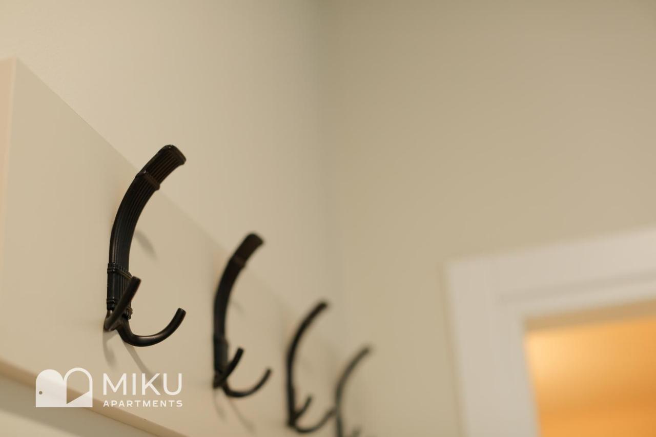 Miku Apartment - Vibrant 1Bd Apartment At Olympic Residence Tirana Buitenkant foto
