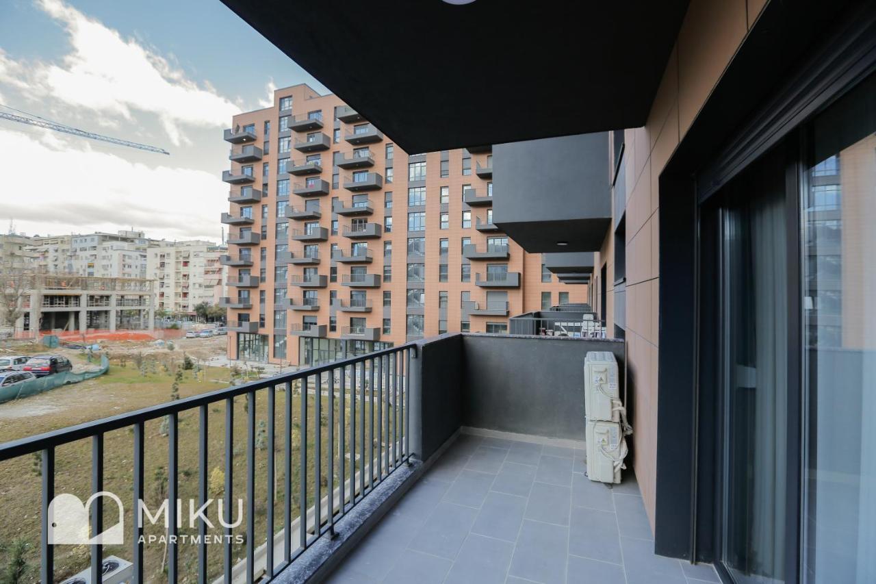 Miku Apartment - Vibrant 1Bd Apartment At Olympic Residence Tirana Buitenkant foto